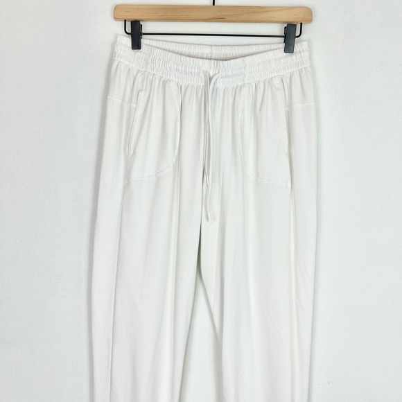 NoBull Women’s Jogger in White Size Small - Picture 5 of 15